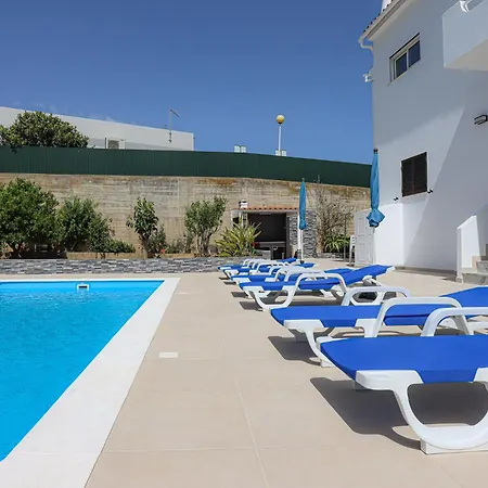 Quinta Dos Martins - Swimming Pool - By Bedzy