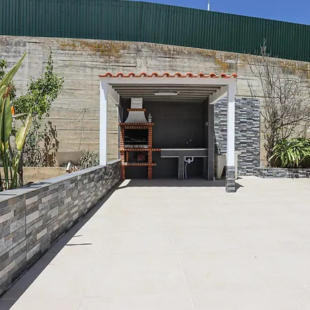 Quinta Dos Martins - Swimming Pool - By Bedzy شقة